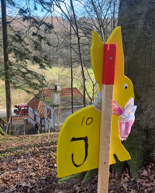 Påskeharejagt på Troldhedestien