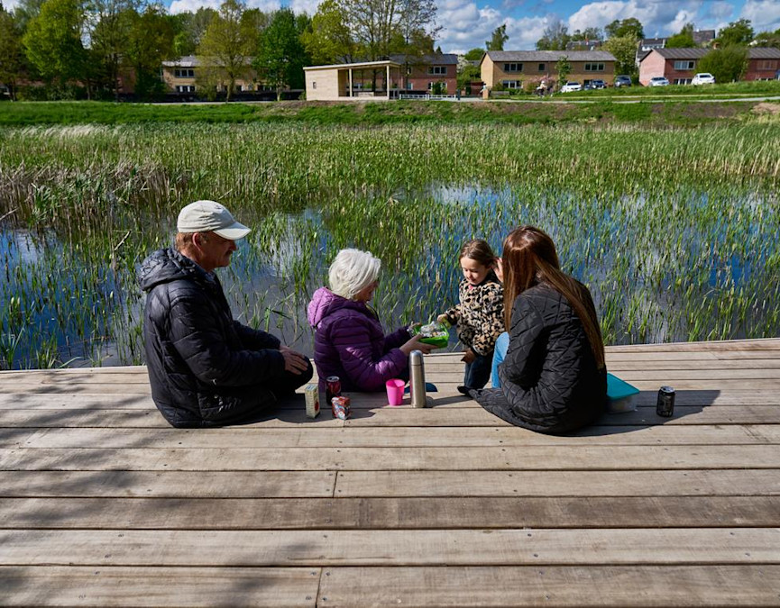 Platformen ved Bramdrupdam Dam