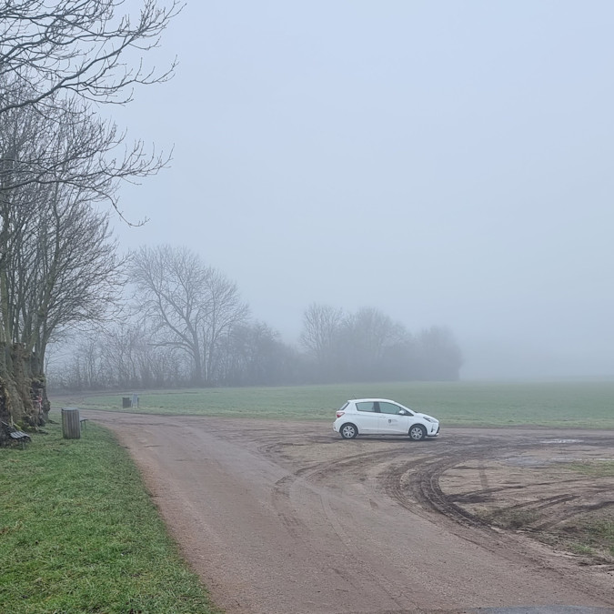 Parkeringsplad nær Bulladen