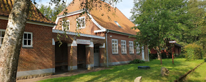 Dybvadbro station