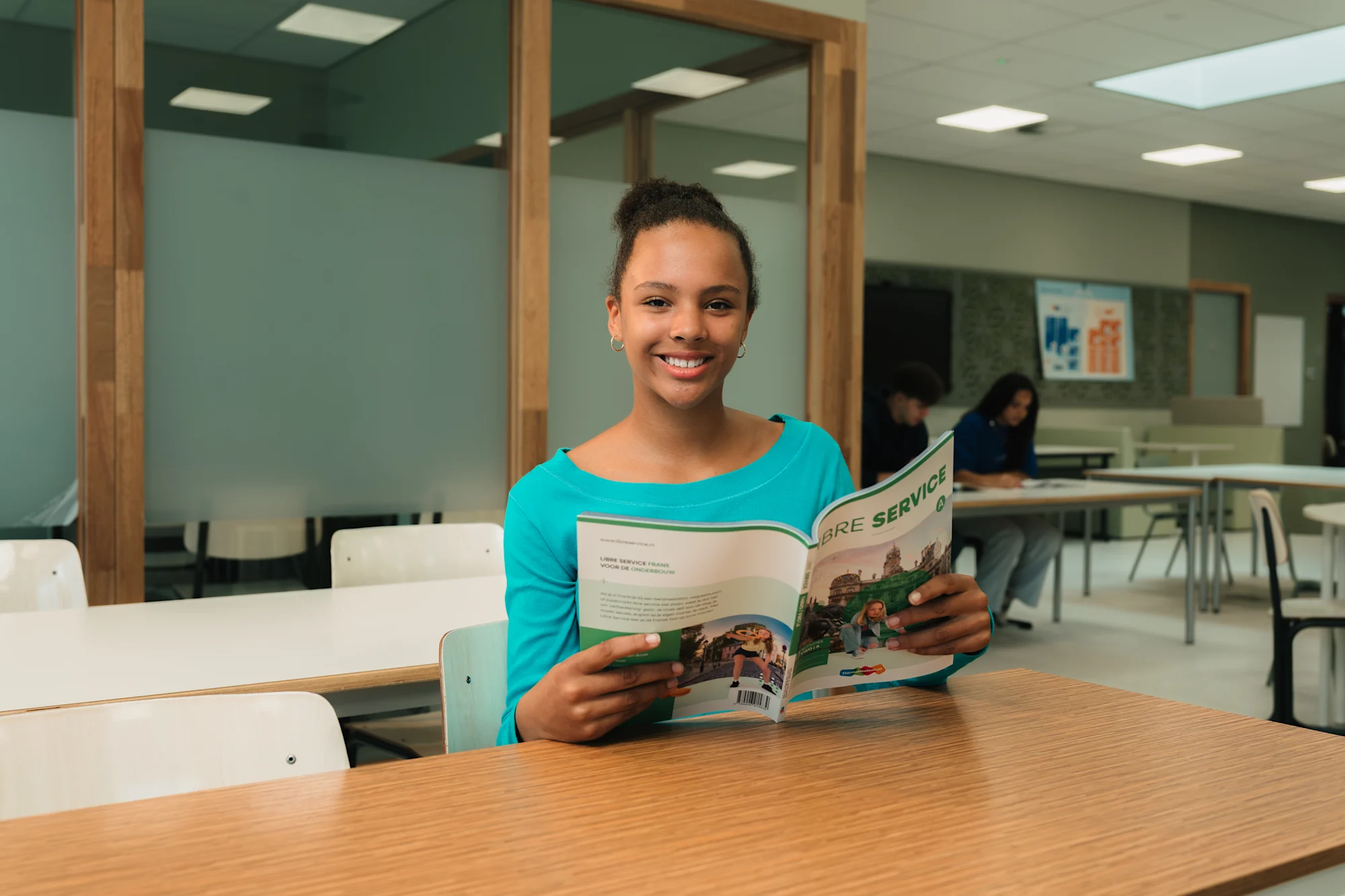 Libre service - Model met boek