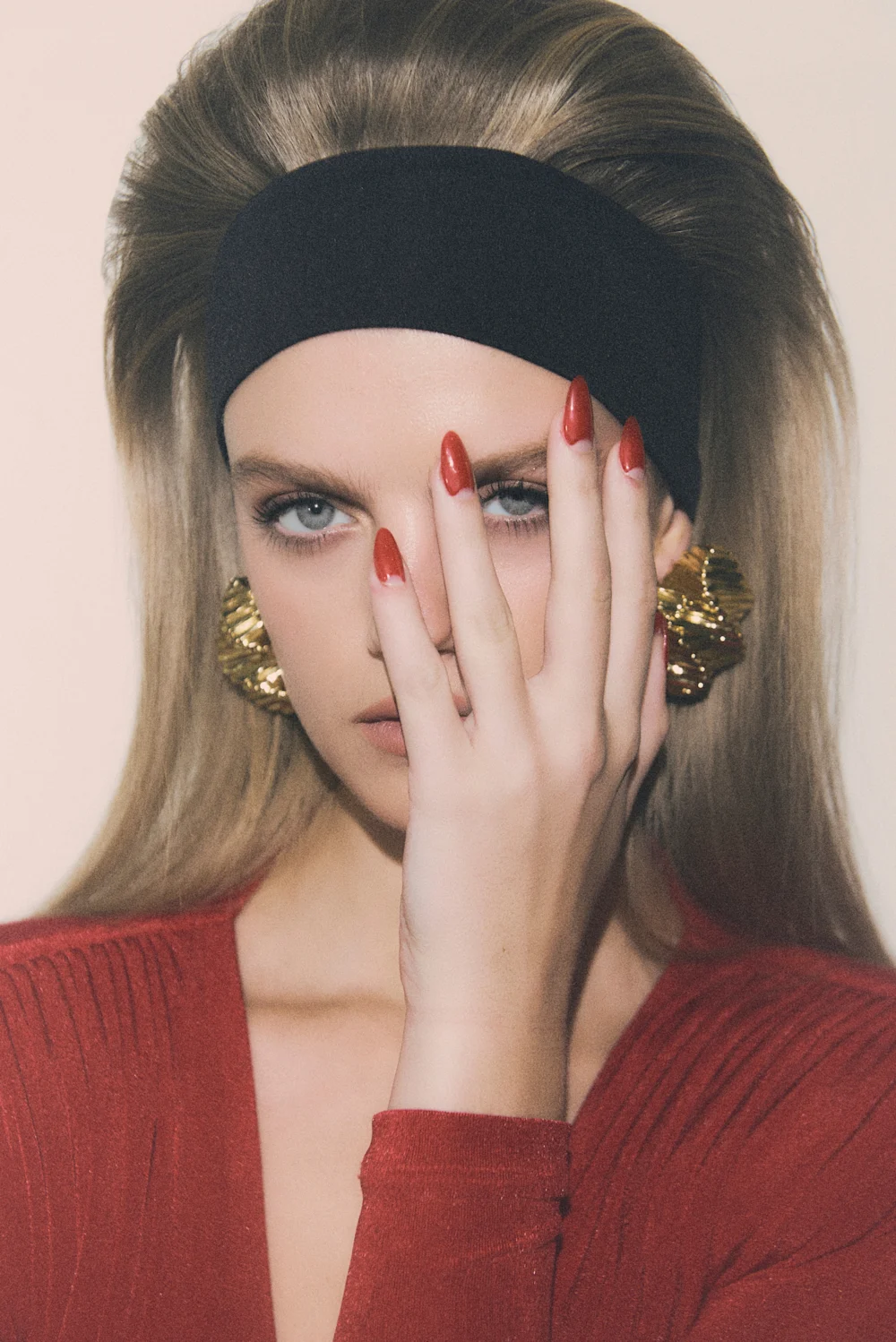 SACRED SKIN — imagen editorial de campaña BUP