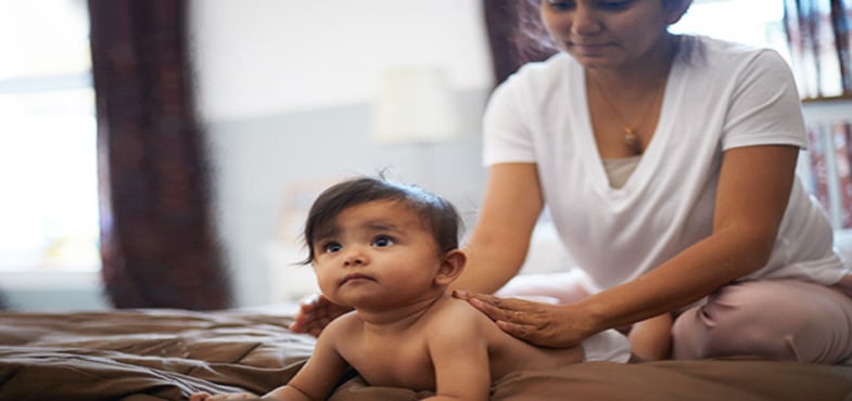 baby-massage-guide-six-month-header.jpg