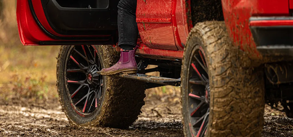 Category Hero: Steps & Running Boards