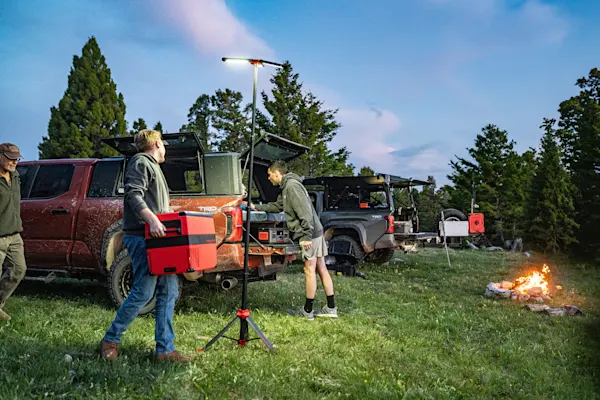 Activity: Tailgating | Responsive Hero Image