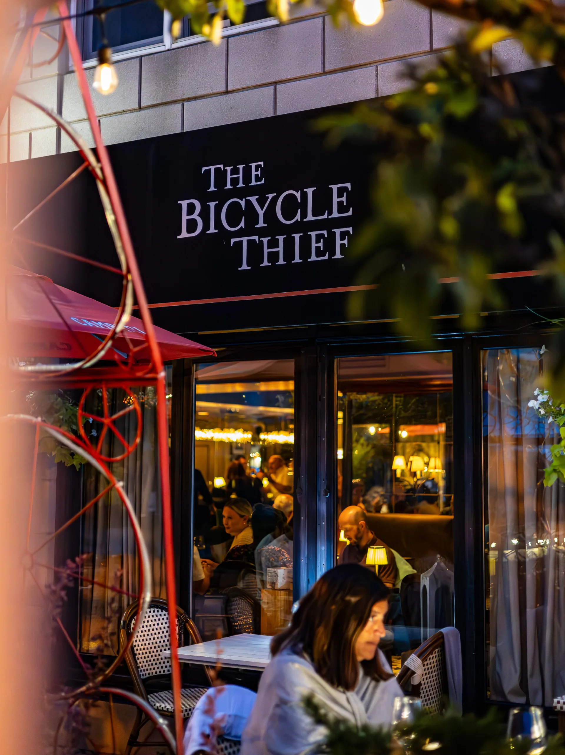 Devant du restaurant The Bicycle Thief