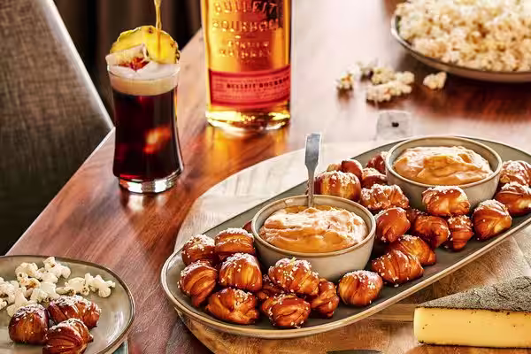 A Ryes Up cocktail. Click to find our recipe for Ryes Up