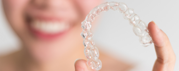 Cleaning your retainer should be a part of your daily oral health routine, just like brushing and flossing your teeth.