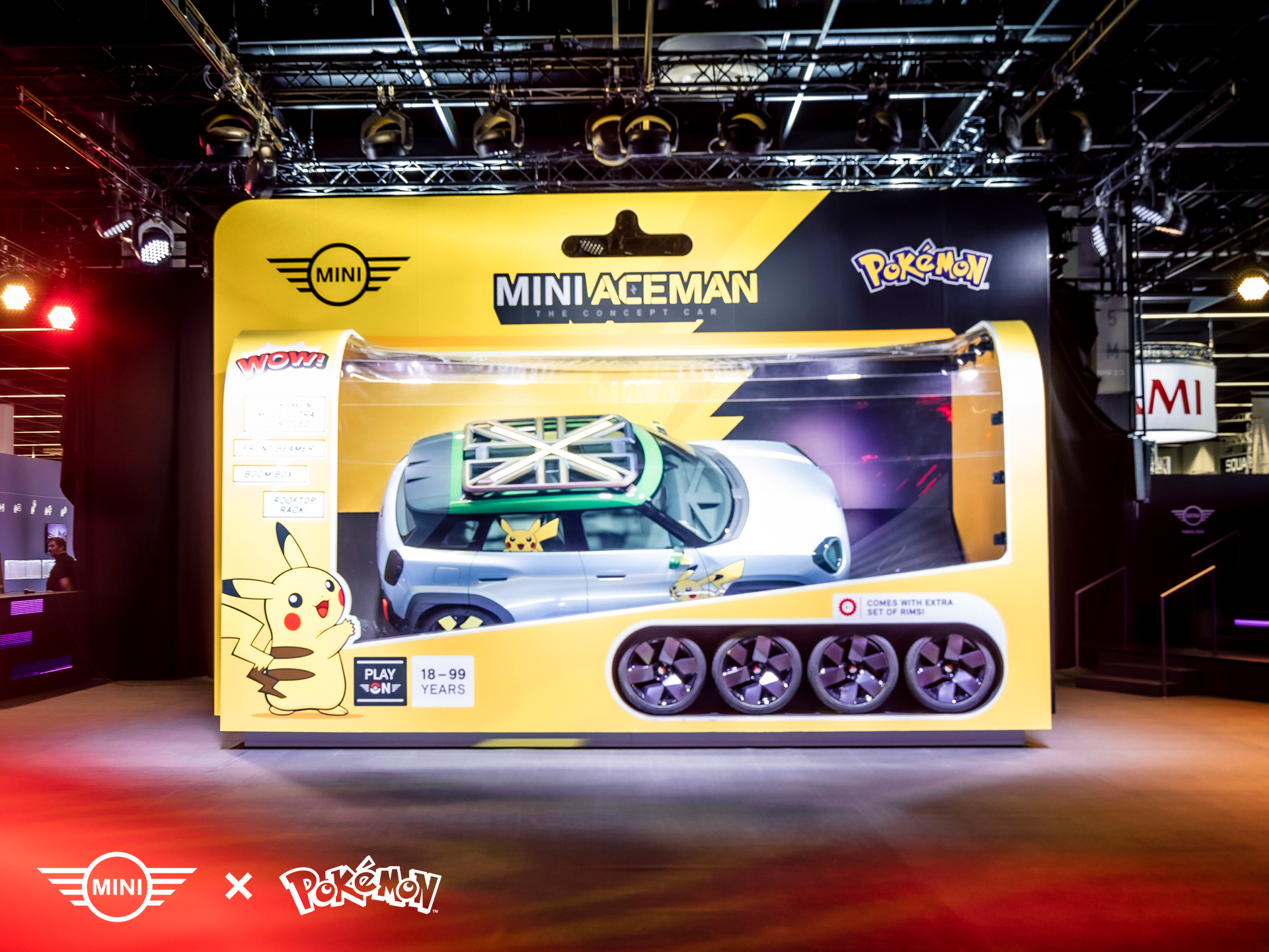 Image of the concept car Aceman by Pokémon and MINI at gamescom 2022 in life-size packaging.