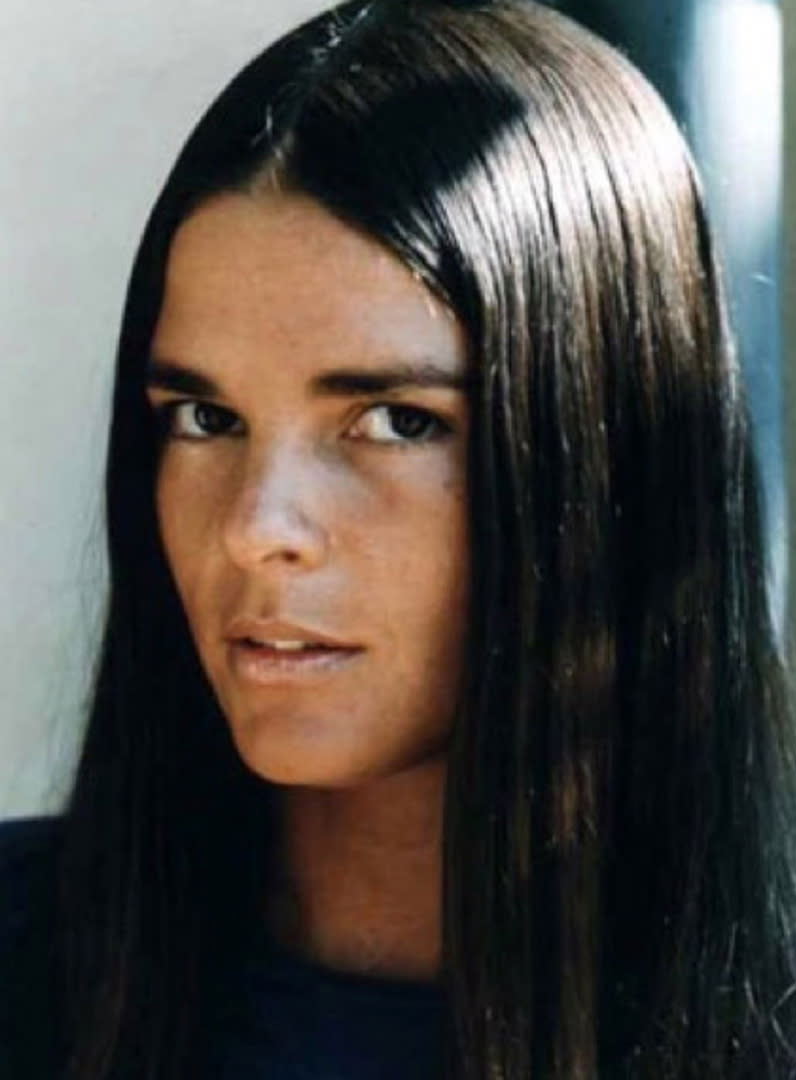 A Love Letter To Ali Macgraw Justbobbi