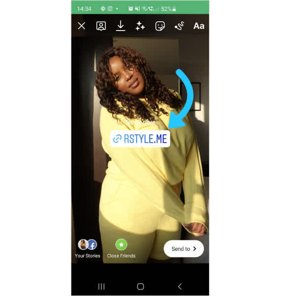 An influencer uses the link sticker to link to her outfit on Instagram Stories