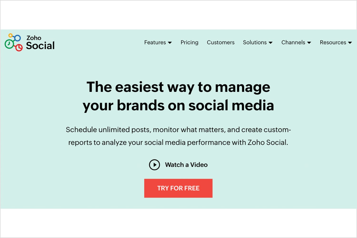 Screenshot of Zoho Social homepage