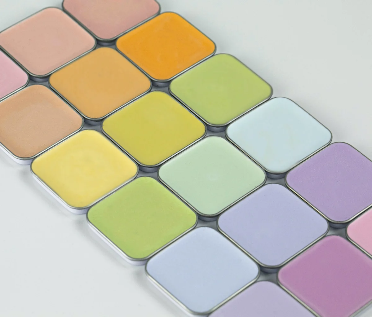 Cream Correctors