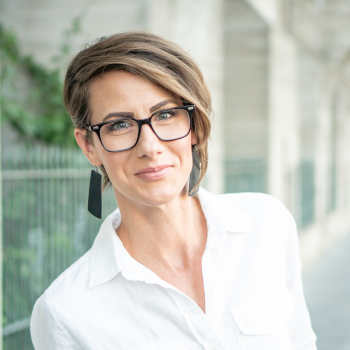 JoEllen Woods