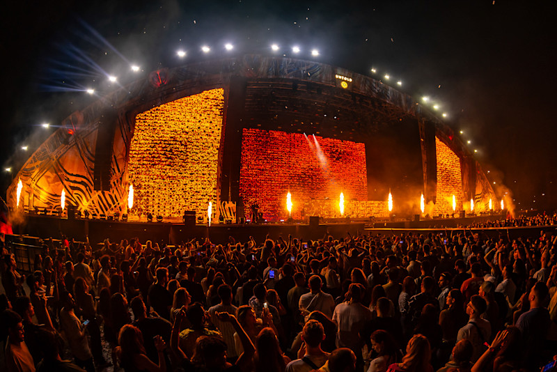 UNTOLD Dubai stage in red