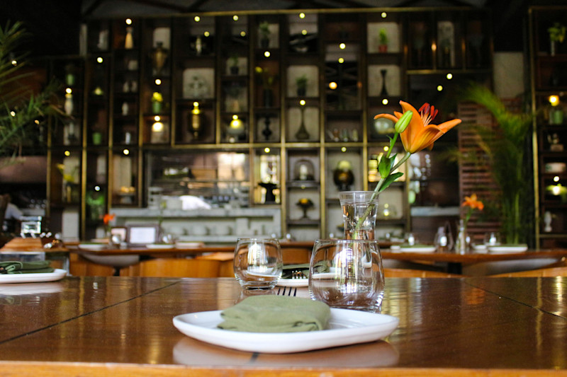 Restaurant table set up