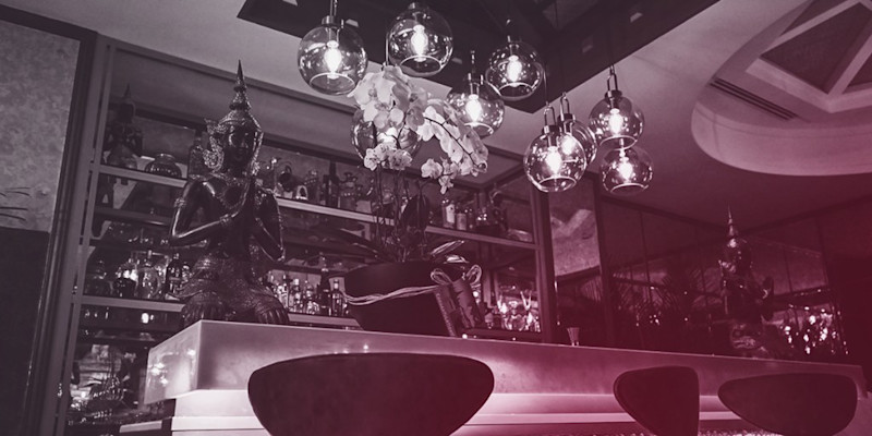 Benjarong Bar Display & Lights
