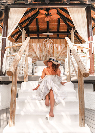 Laguna Beach Taverna & Lounge