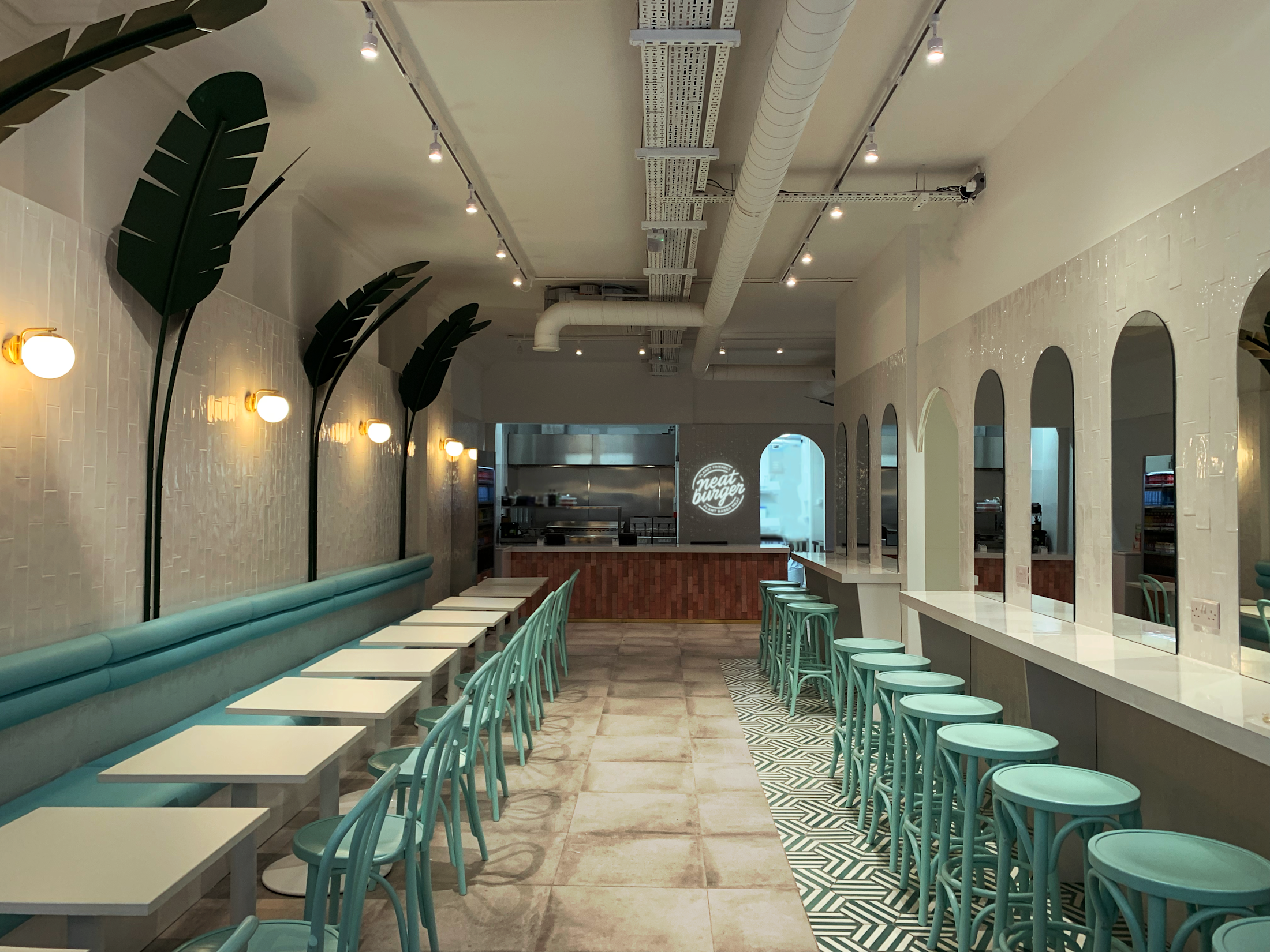 NEATBURGER-VENUESHOT