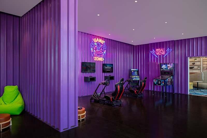 Centara Mirage Beach Resort Dubai E-zone