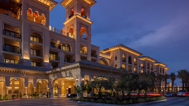 Four Seasons Dubai hotel