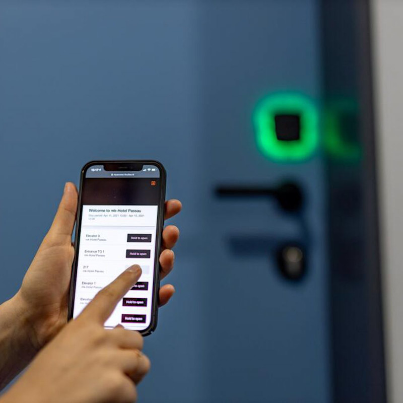 Hotel keyless