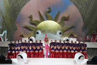 Beyoncé and The Mayyas' performance in Atlantis the Royal Dubai