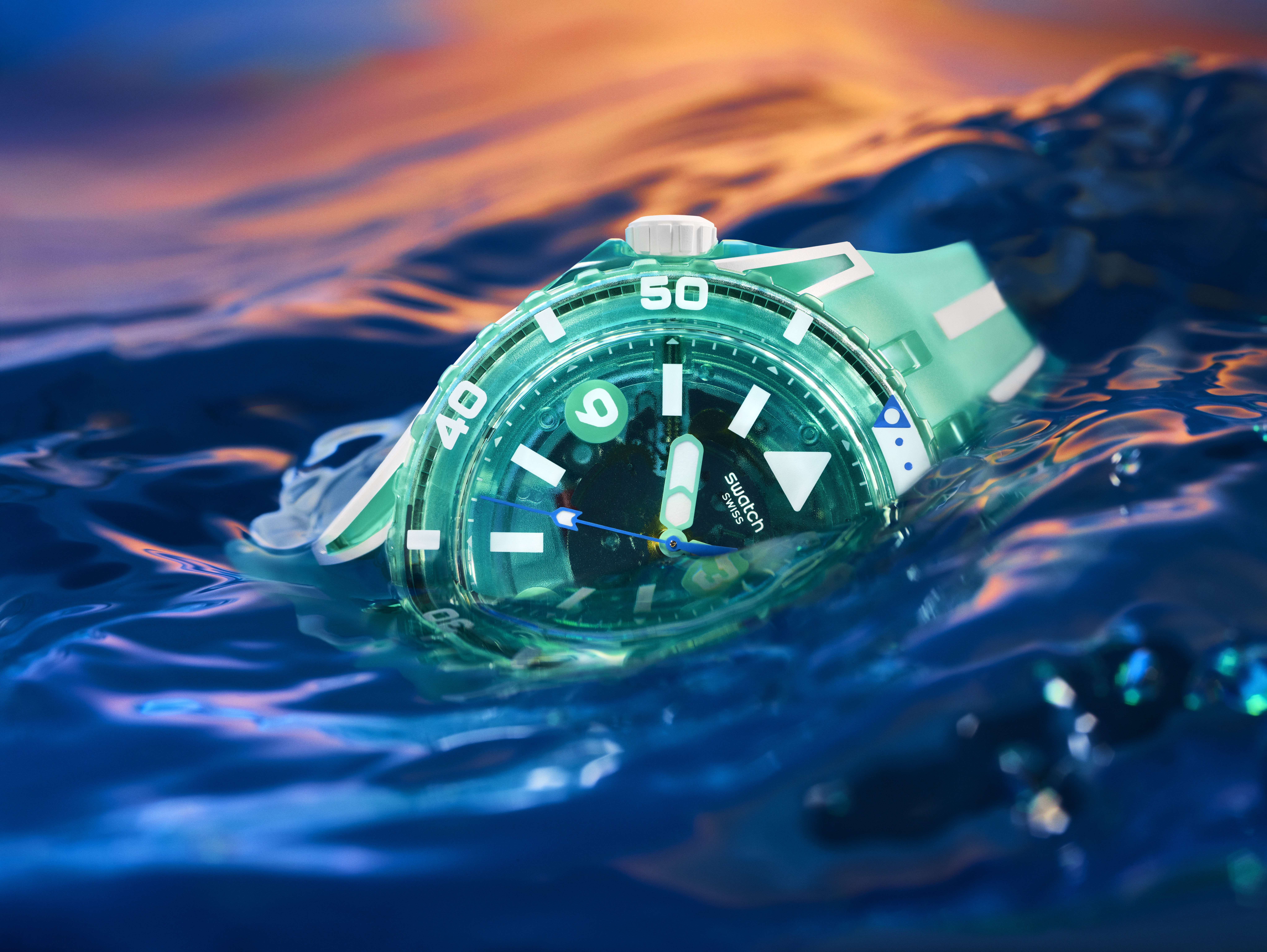 Scuba オーバーサイズ カレッジスタイルジャケット　グラフィック Swatch SCUBAQUAコレクション。海の鼓動を感じる4つのデザインで登場