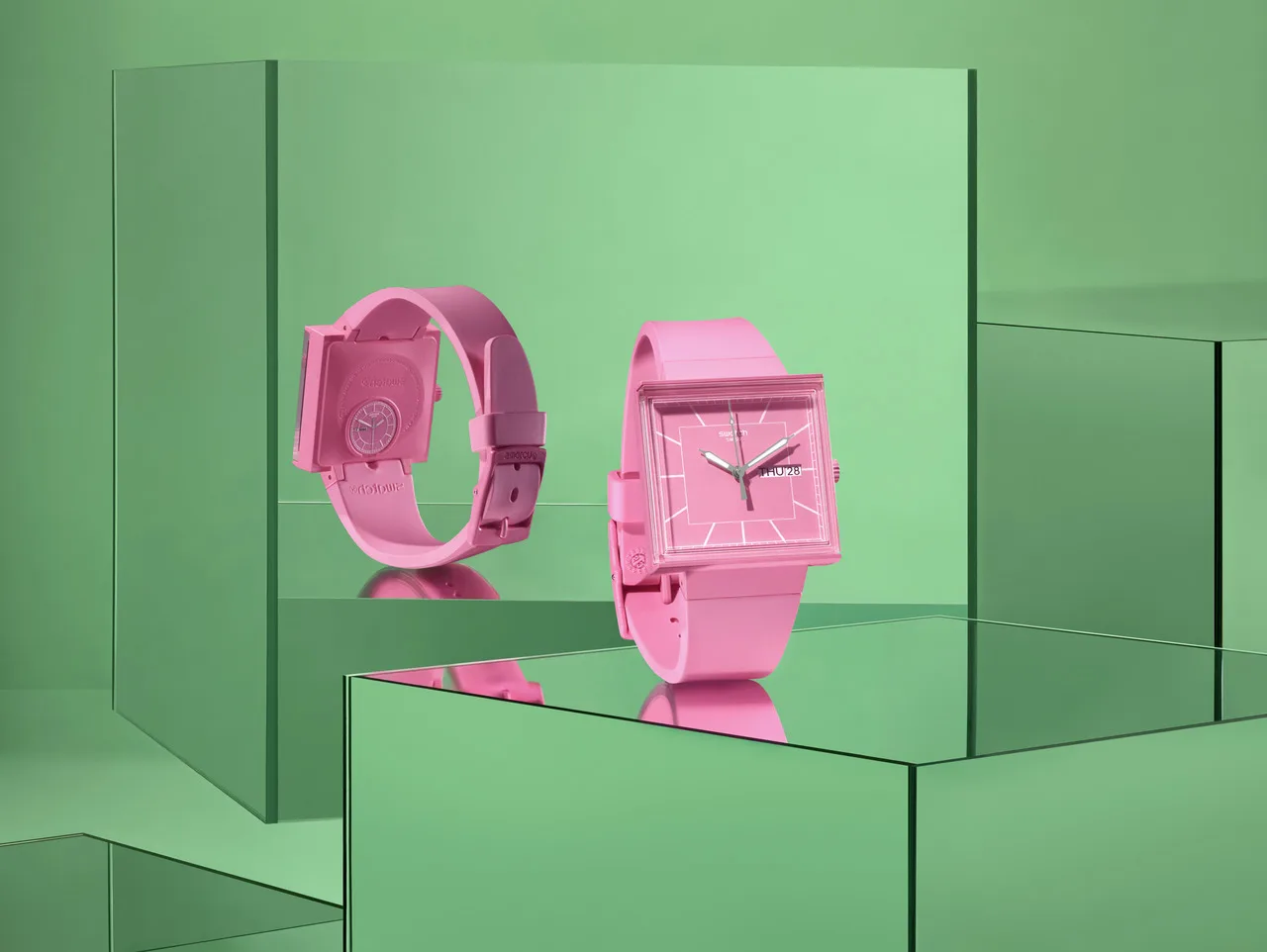 Voor het tweede jaar op rij laat Swatch zien dat vierkant in de mode is.