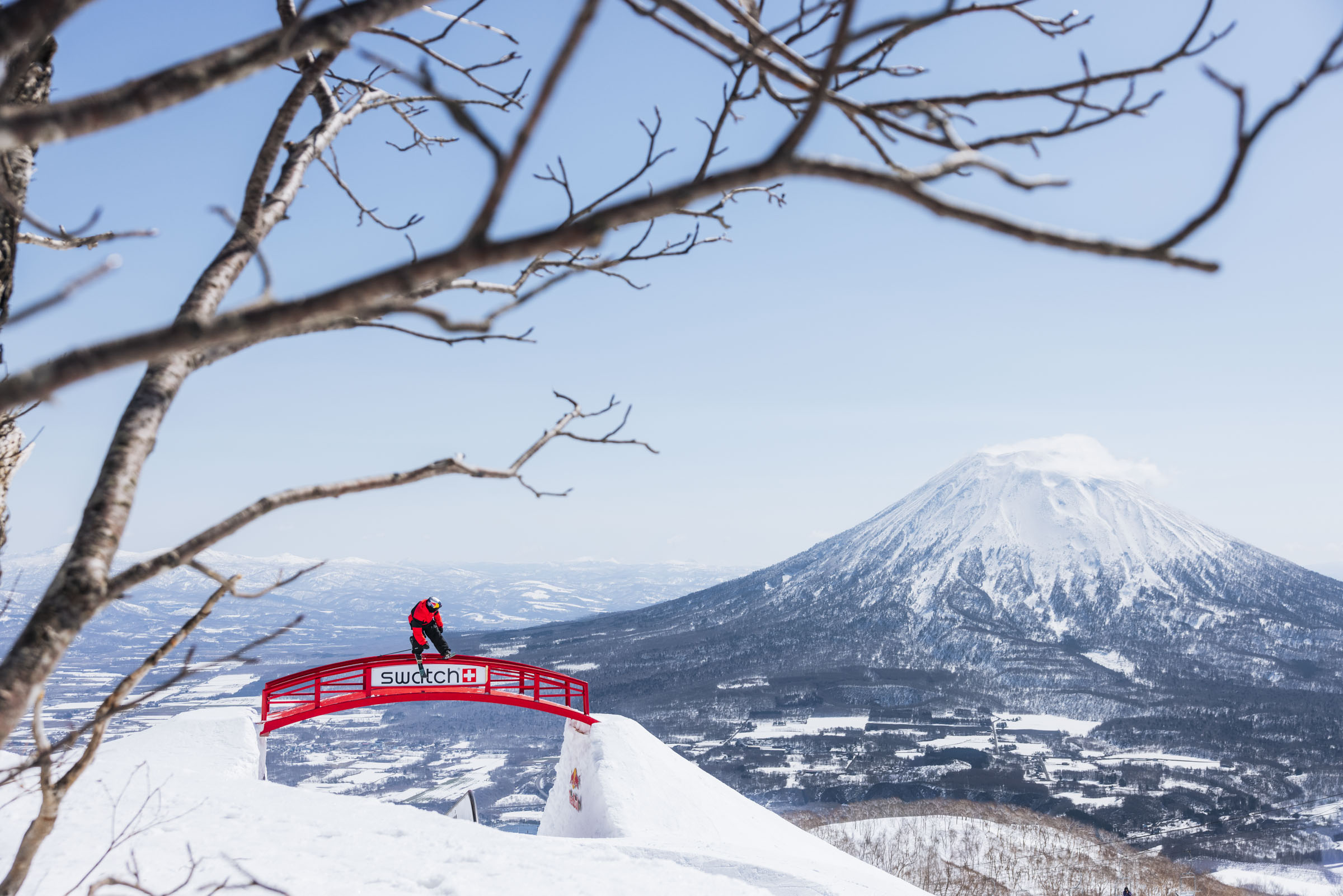 スノーホワイト確認ページ A landmark first: Swatch Nines Snow 2026, wraps up with