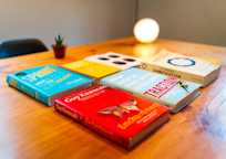 【オーディオブックで聴くビジネス書ランキングTOP10】読んで稼ぐから聴いて稼ぐ時代へ