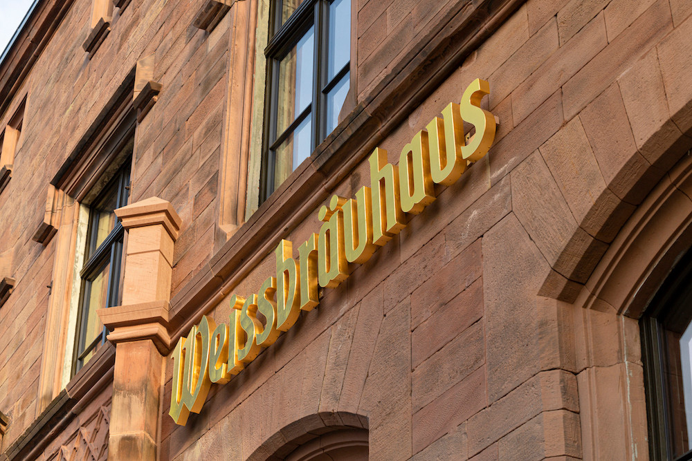 Sorpetaler-Denkmalfenster-Holzfenster Alte-Post-4