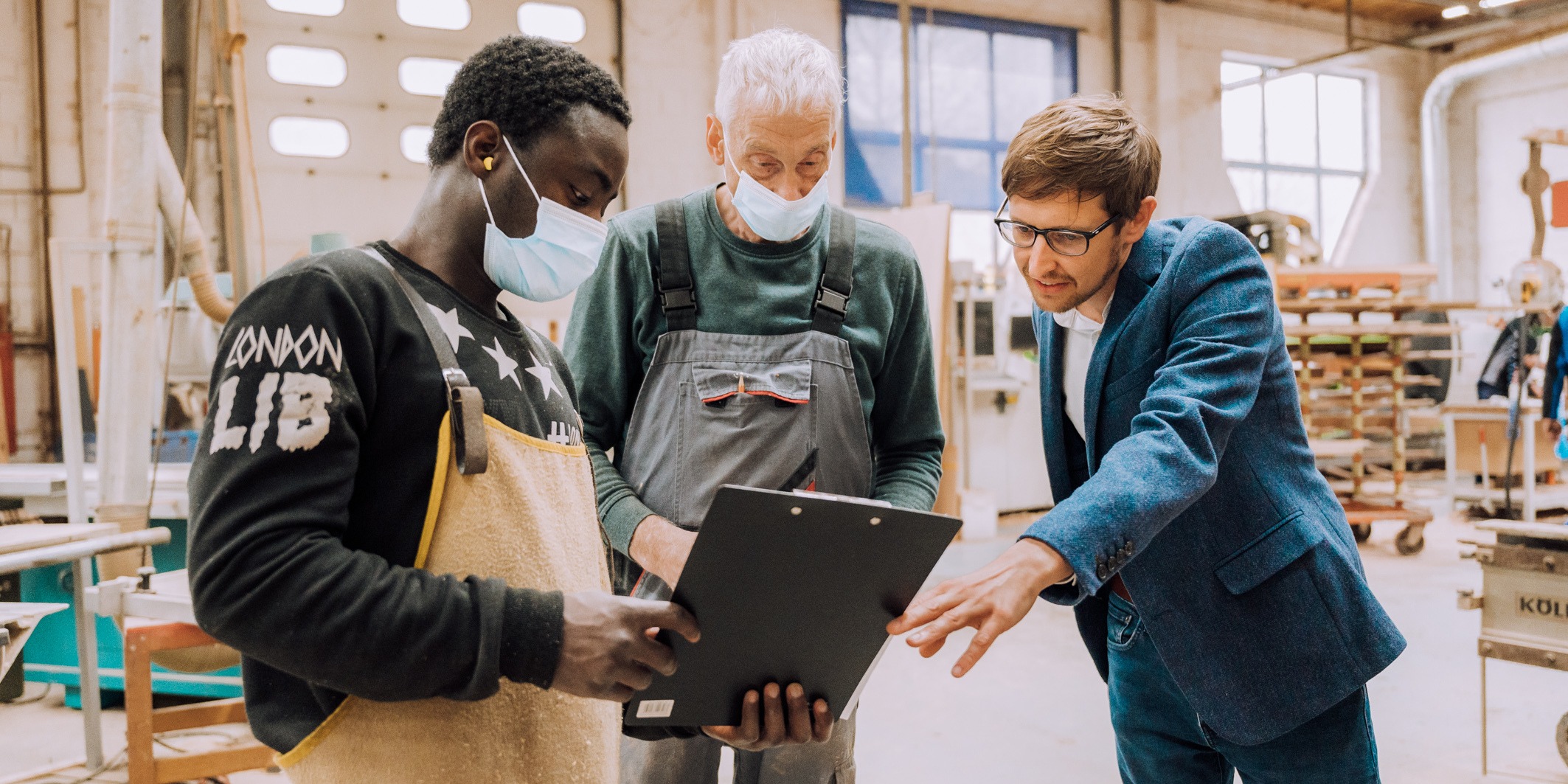 We master craftsmanship & technology.