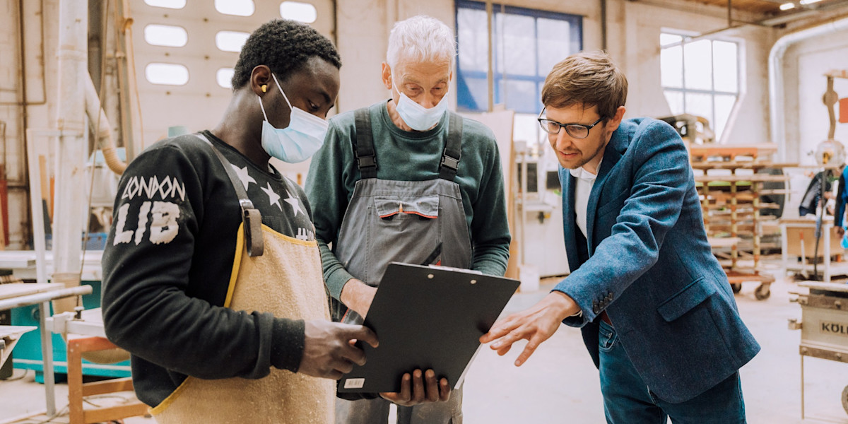 We master craftsmanship & technology.