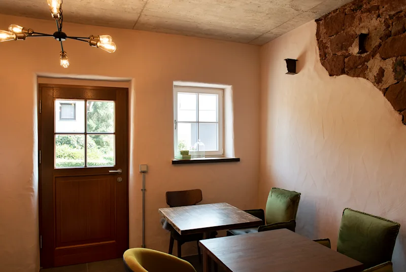 Sorpetaler-Holzfenster Bauernhaus-neues-Gewand-1