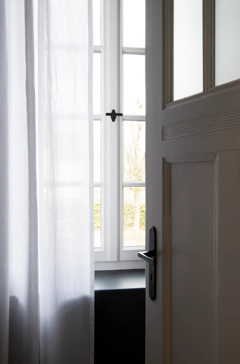Sorpetaler-Fenster-Tueren-Holz-Seventeenandfive-34