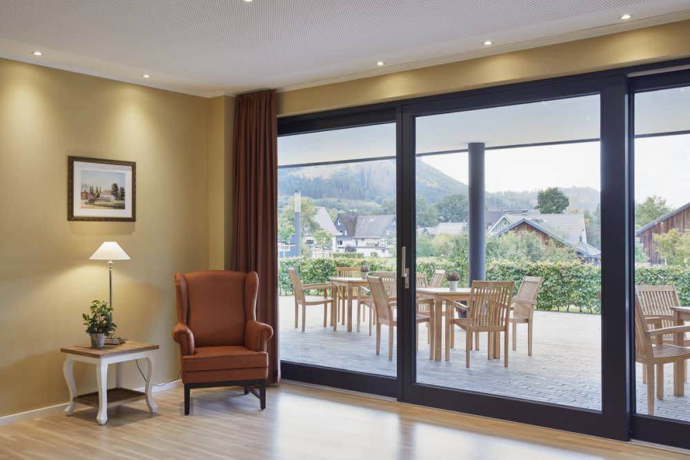 Sorpetaler-Terrassentueren-WohnGut-Saalhausen-14