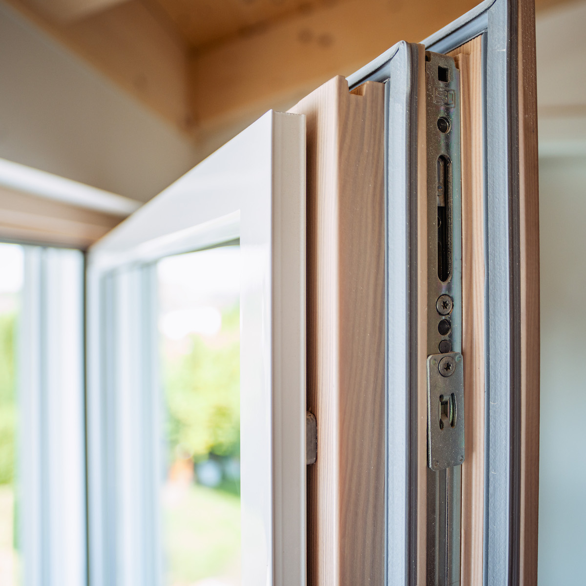 Sorpetaler-Holz-Alu-Fenster-Details-Konstruktion