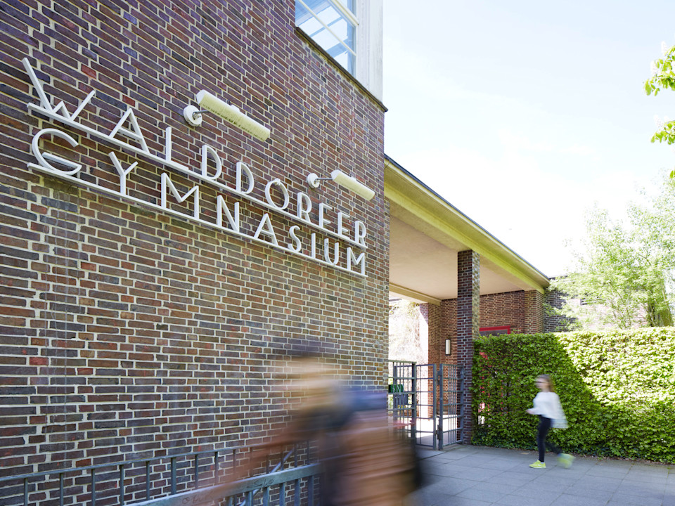 Walddörfer Gymnasium