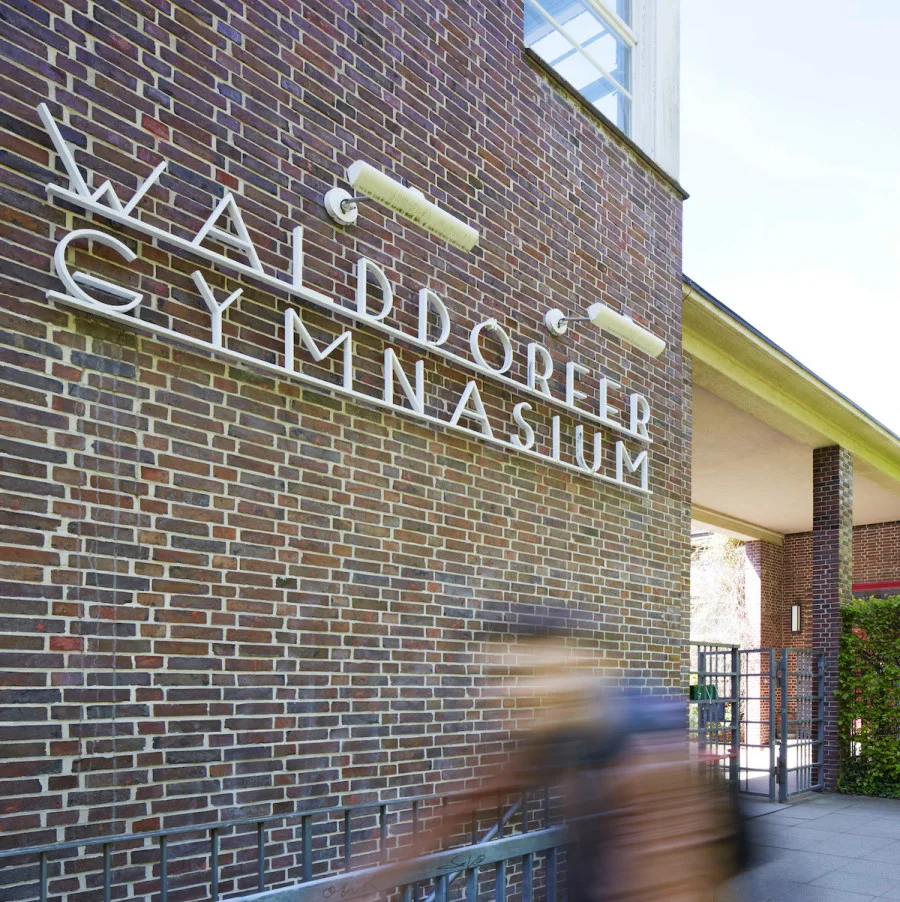Sorpetaler Schiebefenster Holz Walddörfer Gymnasium