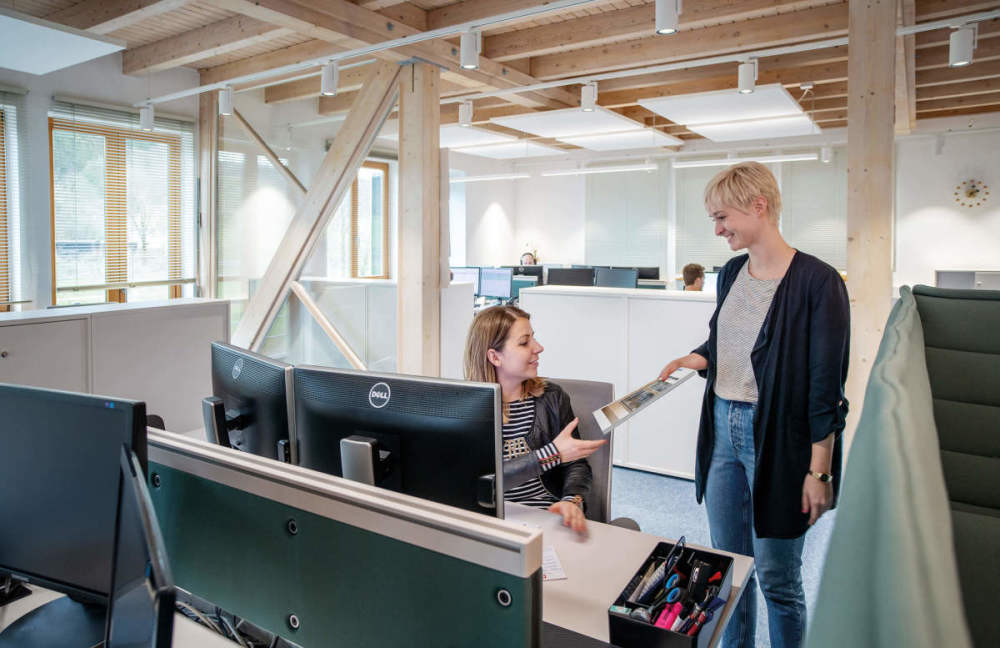 Sorpetaler-Fensterbau-Buero-028-Horizontal-Tiny