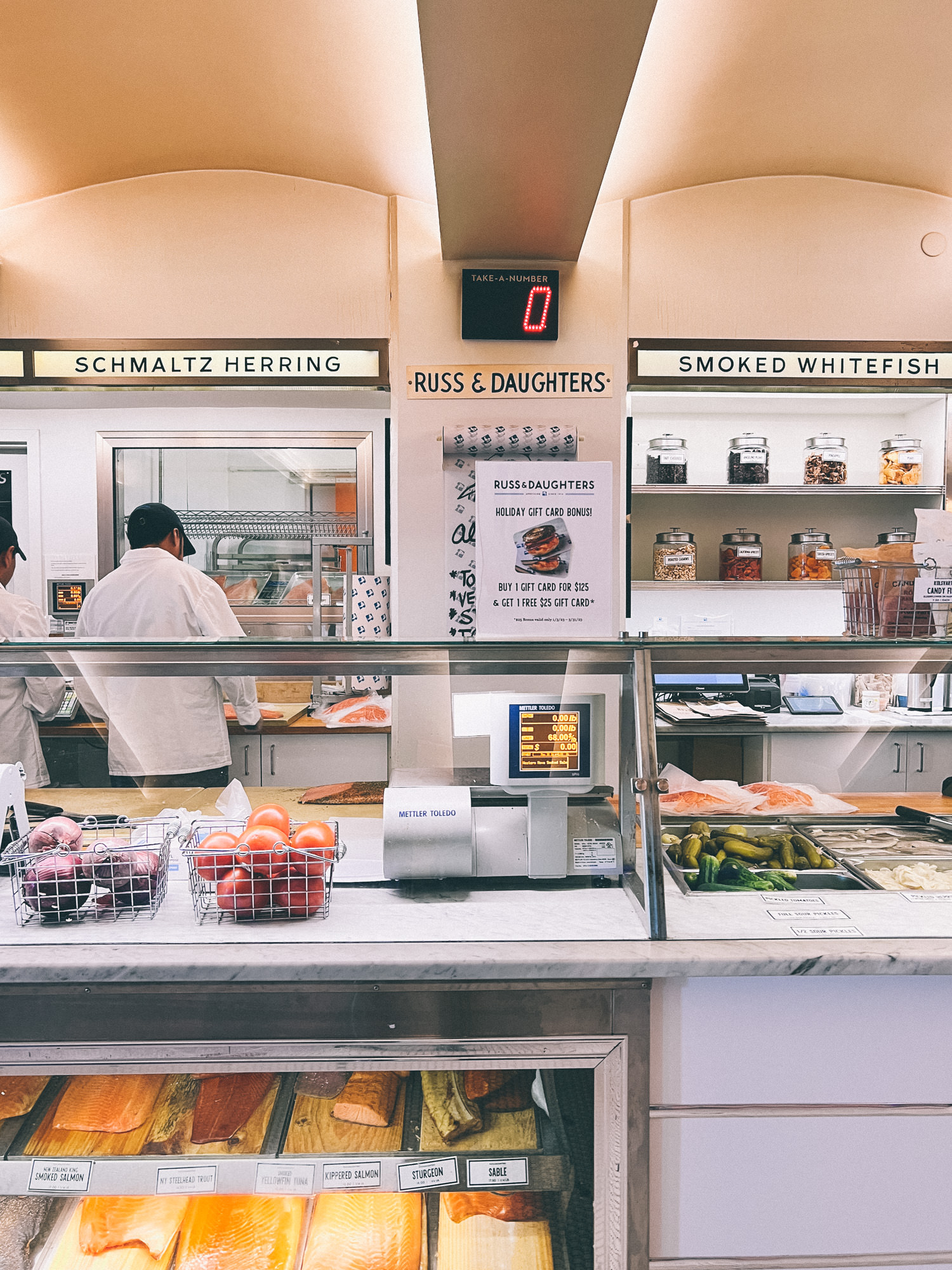 russ-and-daughters-11