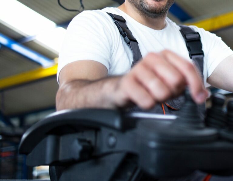 2 VERSIONS TO FIT YOUR NEEDS