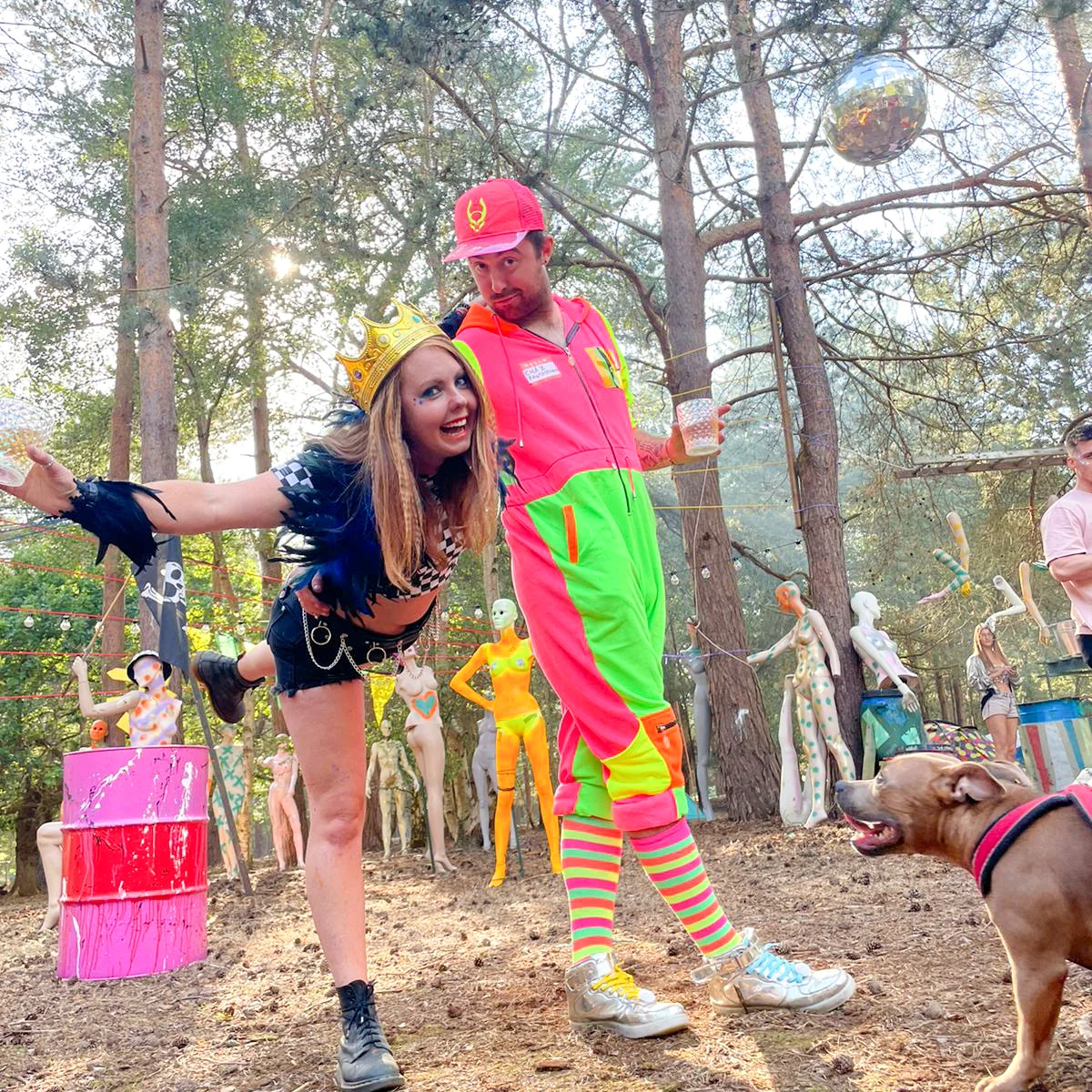 wood-party-01 wood-party-01