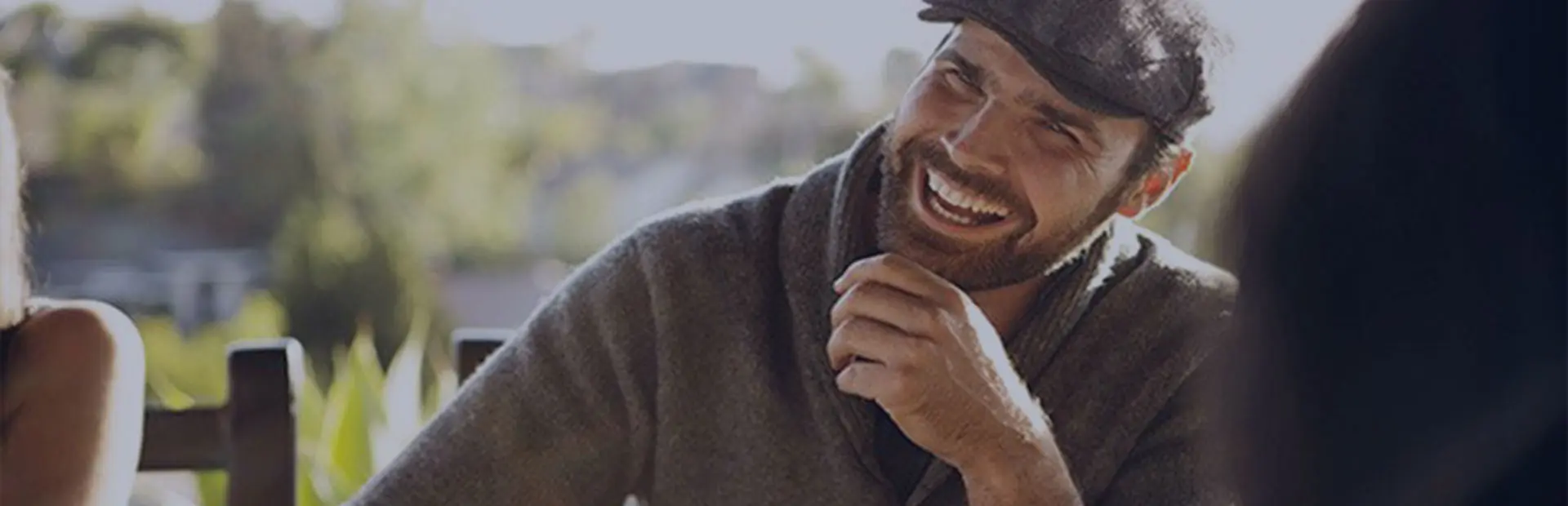 Consigli per la cura della protesi per un sorriso sano