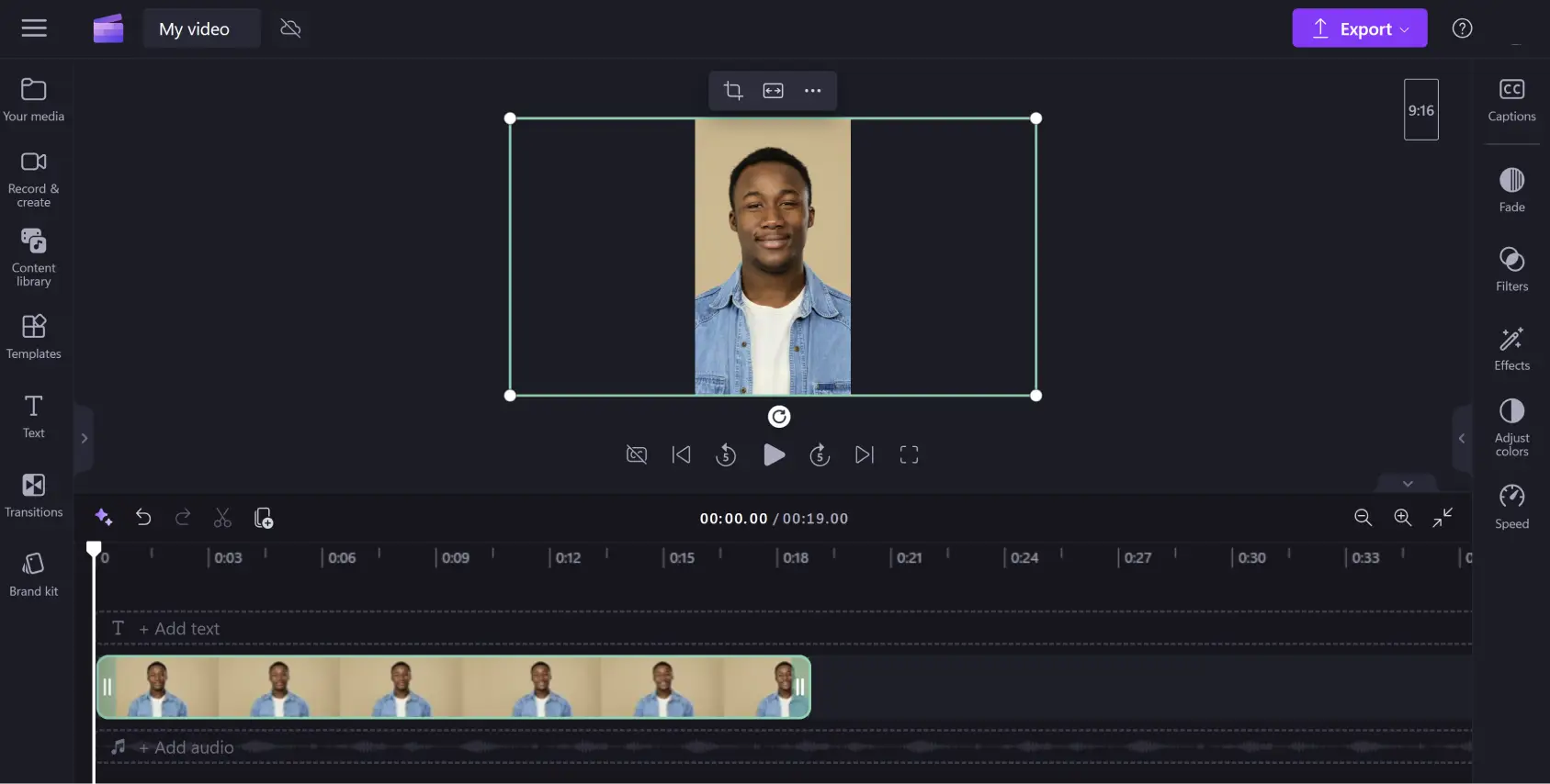 新しい縦横比に変更されたClipchamp動画の画像。