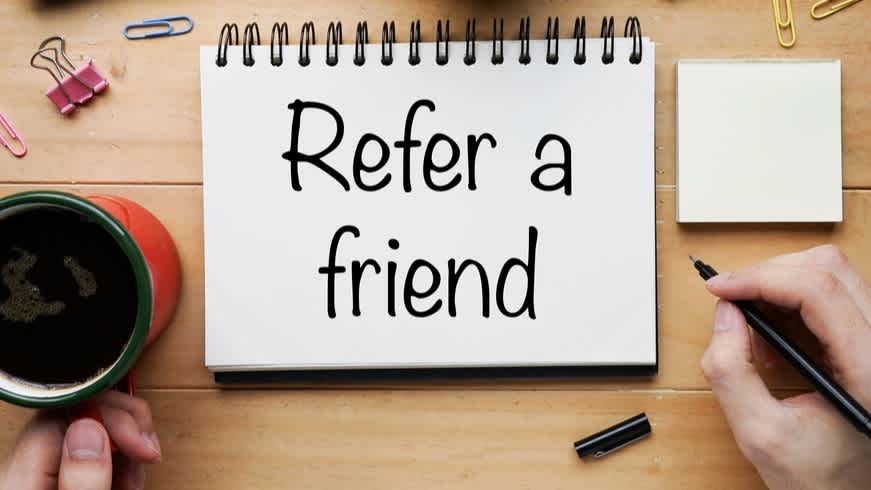 Refer a friend - referral programs - top strategies to get more customers through referrals - Clipchamp blog