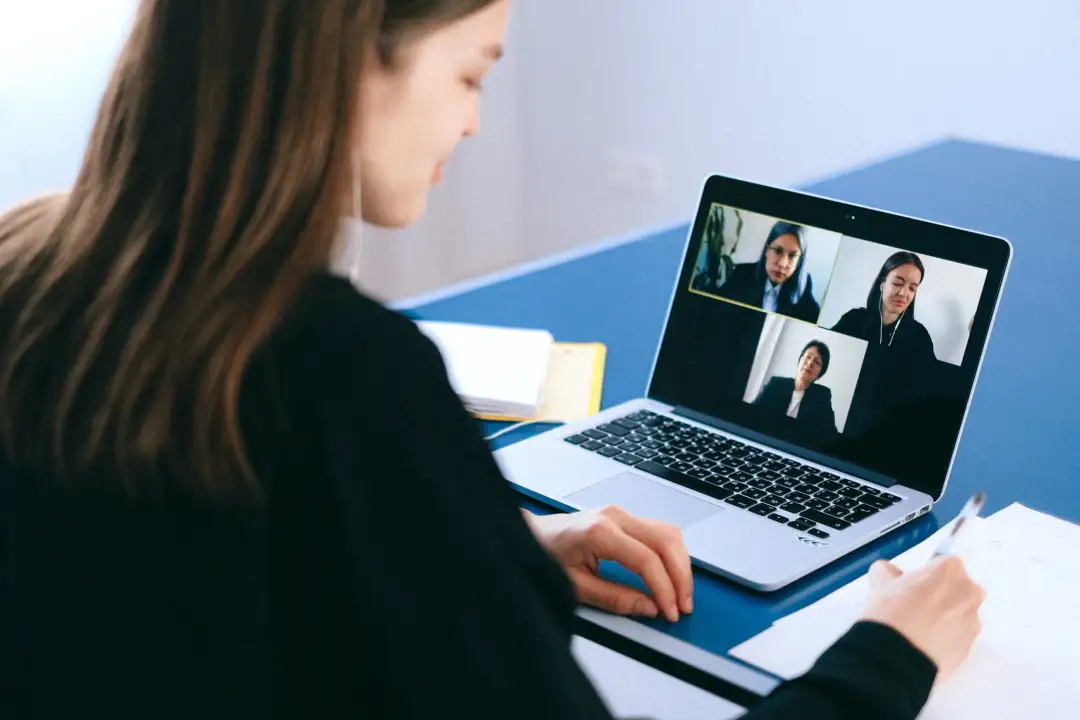 So verwendest Du Video-Hintergründe in Zoom