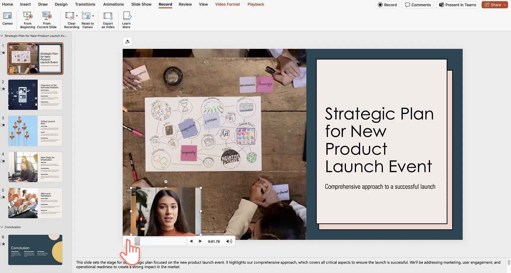 A user playing back a Cameo recording per slide to preview in PowerPoint