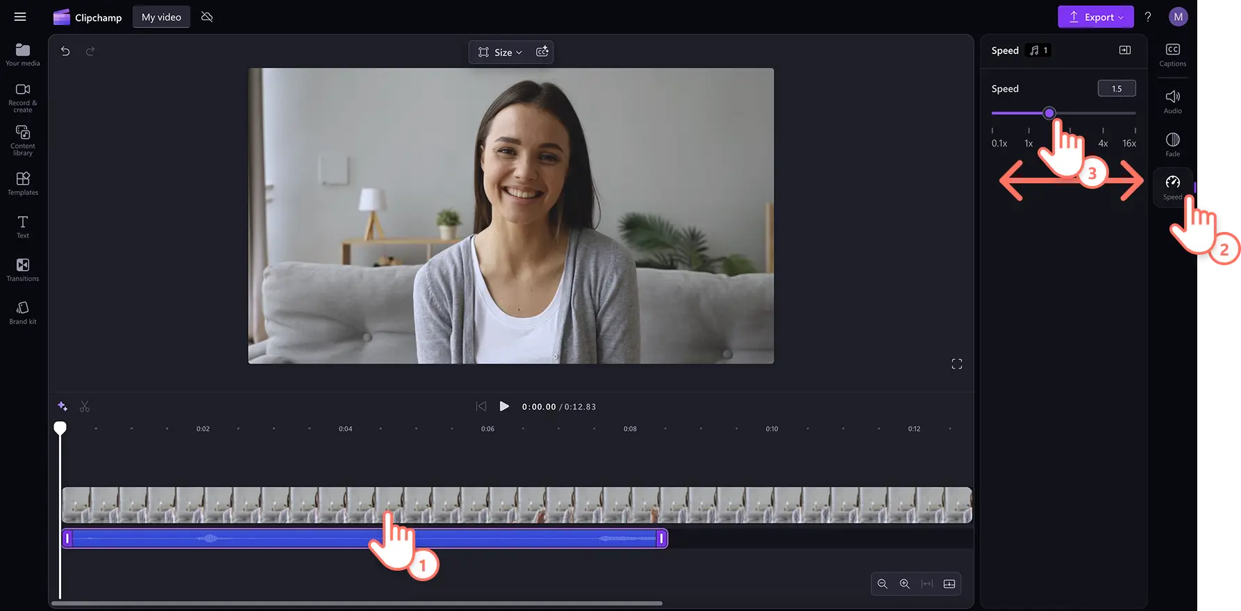 Un utilizator care accelerează componenta audio în Clipchamp